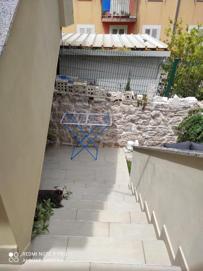 Podvrsina1A Rosa Villa Preko Exterior foto