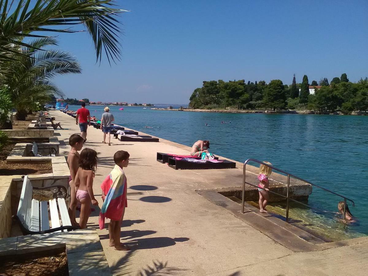 Podvrsina1A Rosa Villa Preko Exterior foto